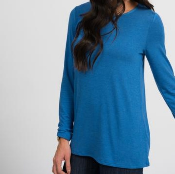Agnes & Dora Long Sleeve Fitted Tee - Picture 3 of 3